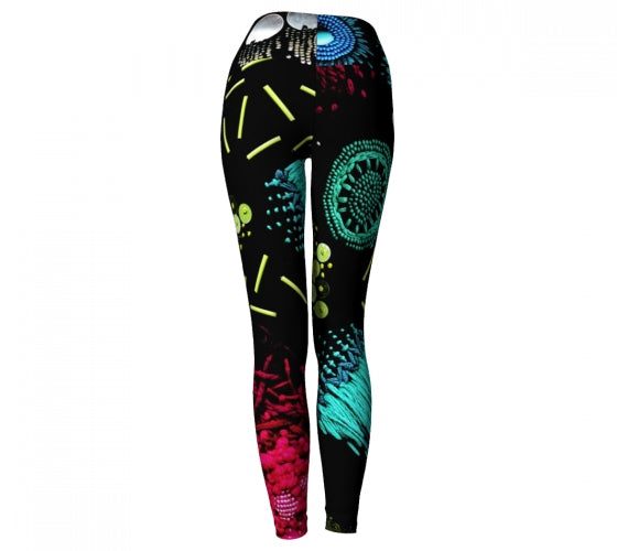 LEGGINGS WITH GREEN AND PINK EMBROIDERY PRINT