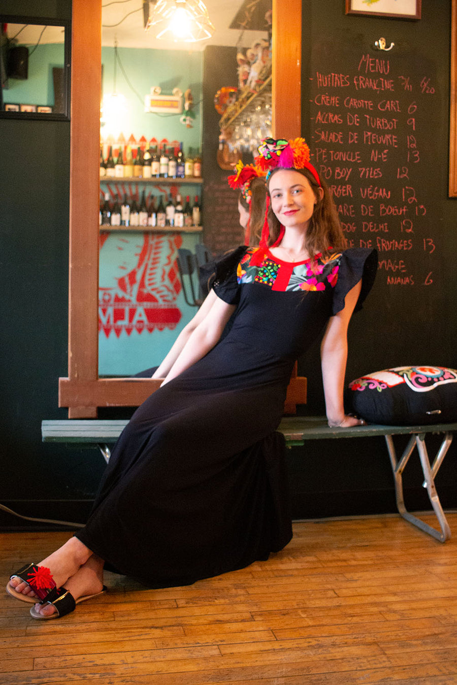 BLACK MAXI DRESS WITH COLORFUL MIXED FABRIC AT THE TOP