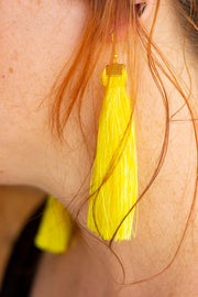 BOUCLE D'OREILLE JAUNE VIF