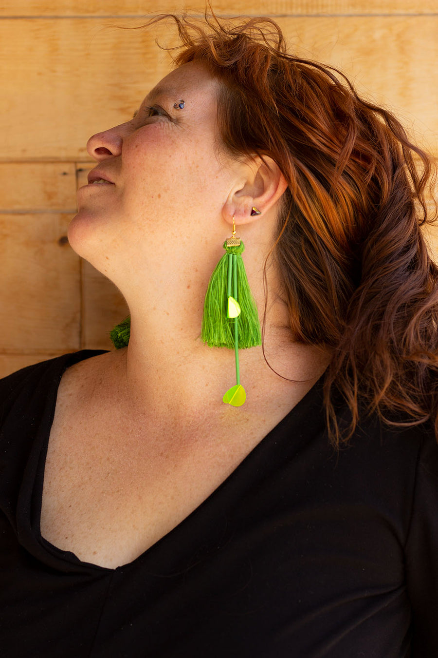 GREEN-PAILETTE EARRING