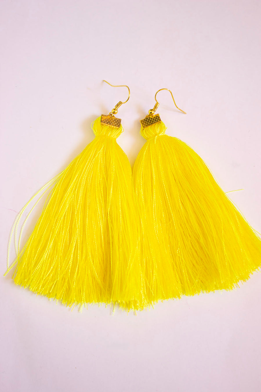 BOUCLE D'OREILLE JAUNE VIF