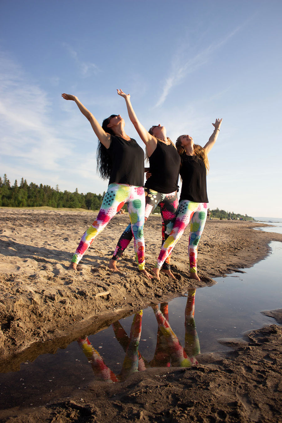 LEGGINGS WITH EMBROIDERY PRINTS BLACK CURAÇAO COLORS