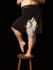 JUPE RONDE NOIRE AUX BRODERIES BLANCHES