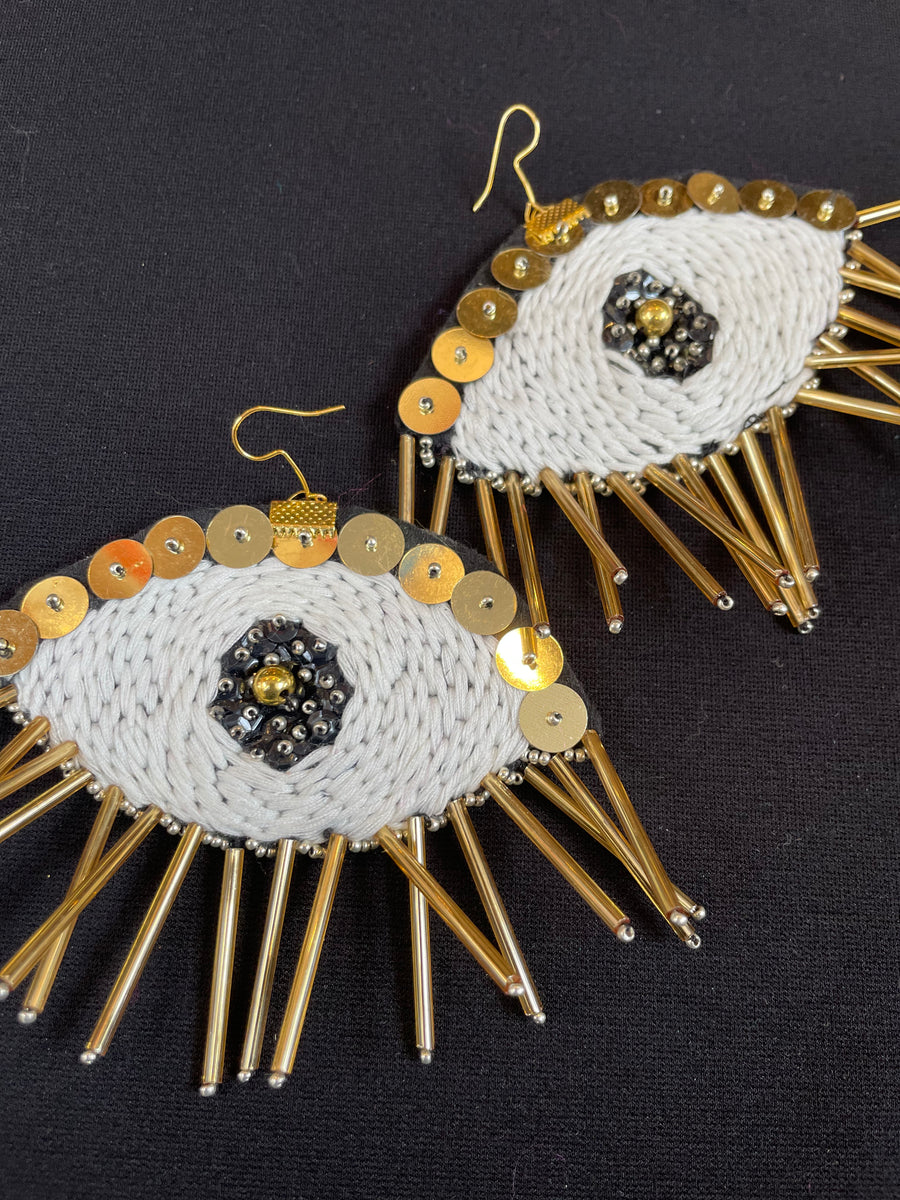 BLACK AND GOLD EYE EARRING