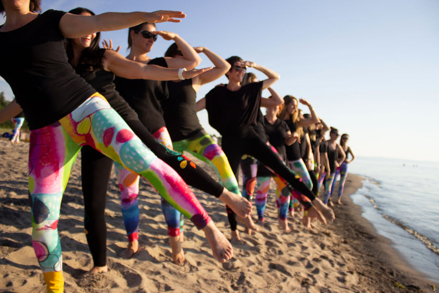 GREEN MOLECULE PRINTED LEGGINGS